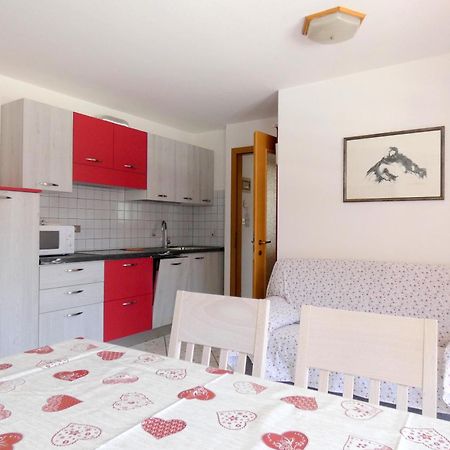 Апартаменти Casa Azzurra Поцца-ді-Фасса Екстер'єр фото
